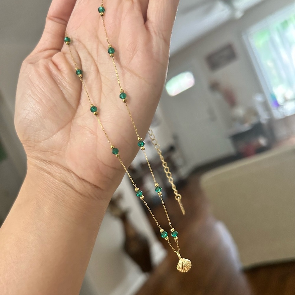 Unique and dainty Shell with Emerald beads necklace